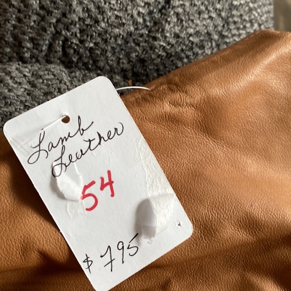 Leather Renditions by Sandi lamb leather jacket. NWT light tan color very nice! - Picture 4 of 4